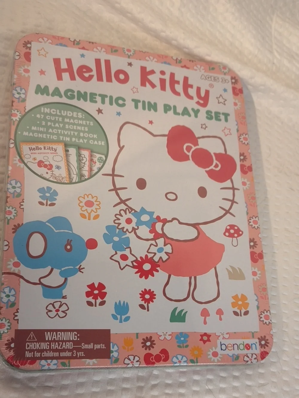 Hello Kitty Magnetic Tin Play Set - Pink, Red, Blue